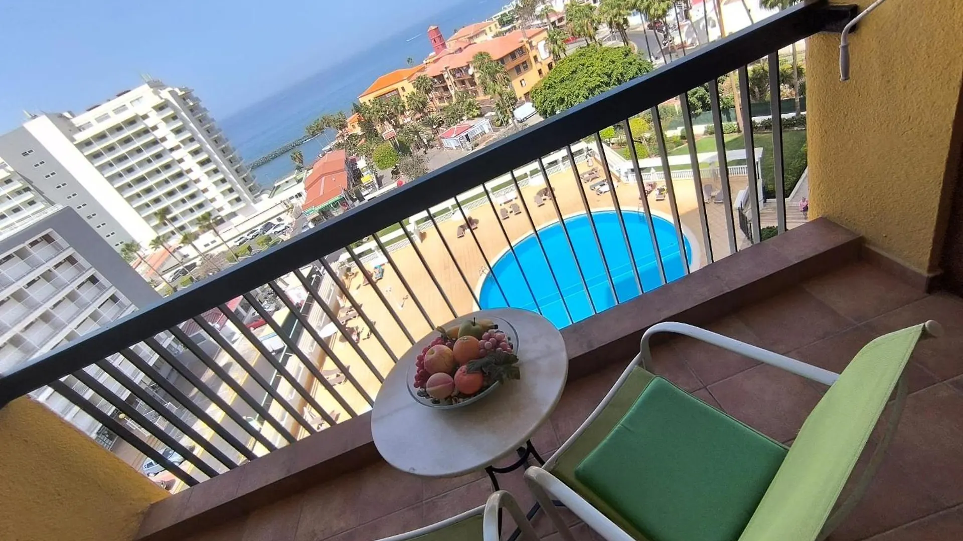 Apartments Las Americas Ocean View & Swimming Pool Playa Feñabe
